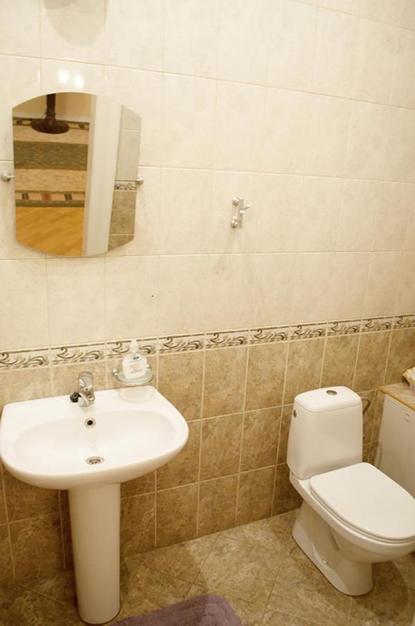 Two Bedroom Luxury Apartment Львов Экстерьер фото